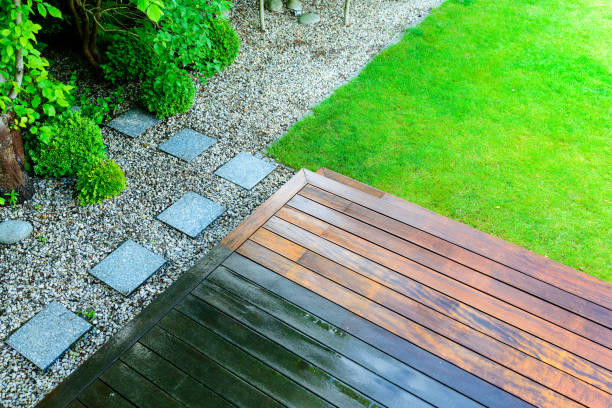 Best Pool Deck Cleaning  in Comstock Northwest, MI